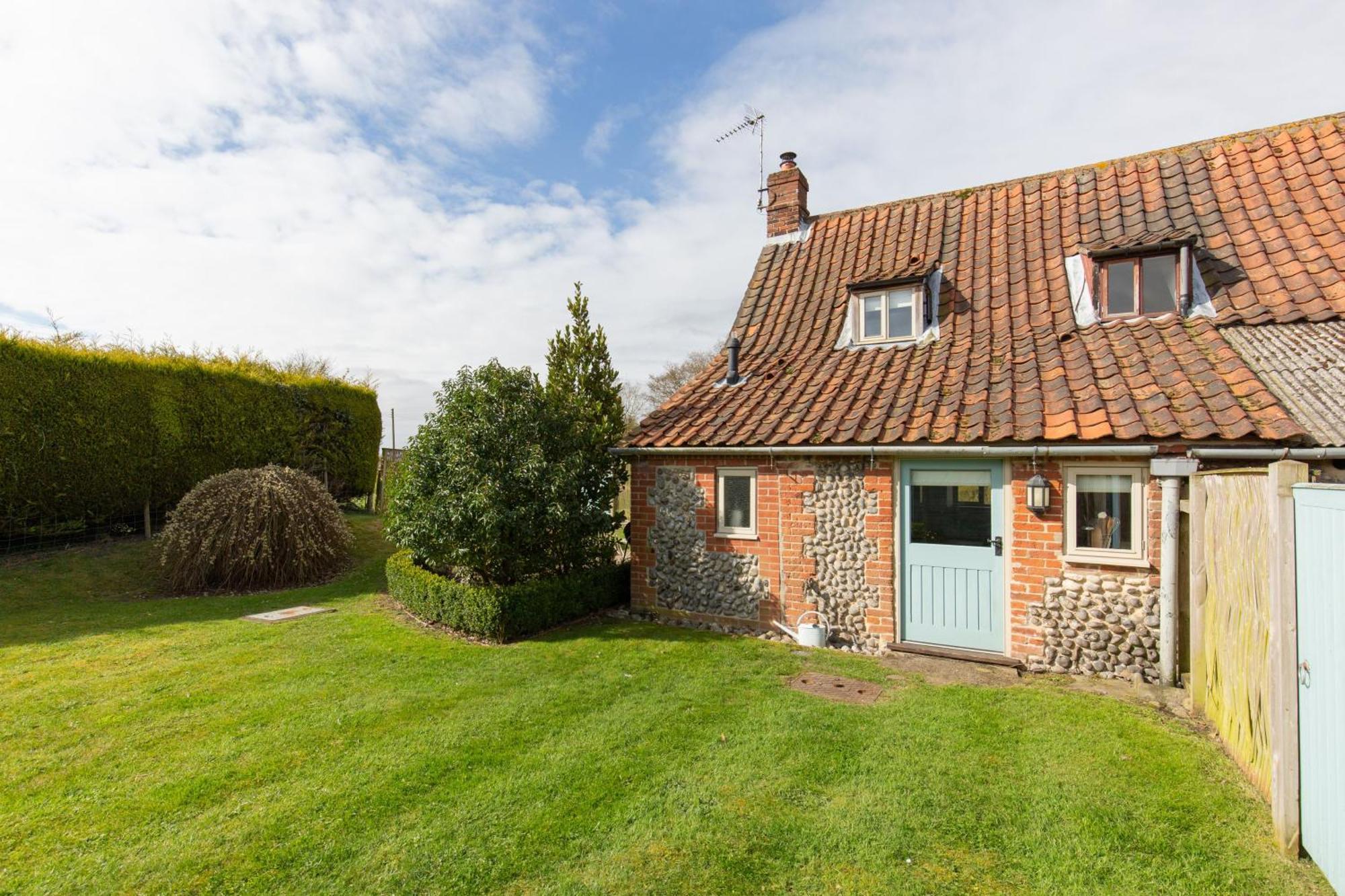 Garden Cottage West Beckham Eksteriør bilde